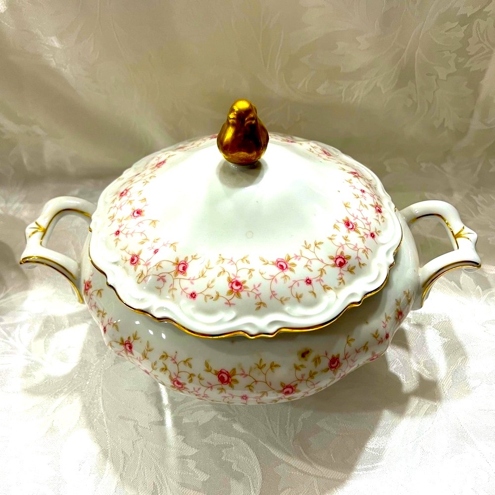 Mitterteich Bavaria Lady Claire Germany #59 Casserole Dish with Lid.